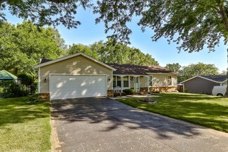 5137 Pebble Creek Trail, Loves Park, IL 61111