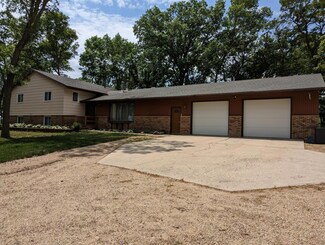 15983 800th Ave, Glenville, MN 56036