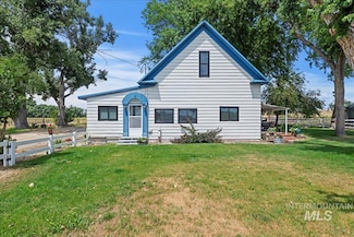 3 E 8th St N, Middleton, ID 83644