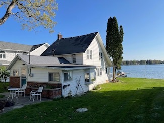 550 S Woodland Dr, Clarklake, MI 49234