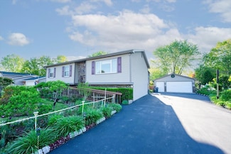 38059 N Holdridge Ave, Beach Park, IL 60087