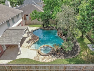 30911 Coral Park Dr, Spring, TX 77386