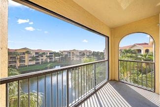 100 Uno Lago Dr Unit 404, Juno Beach, FL 33408