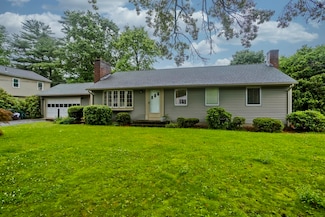 118 Woodland Rd, Springfield, MA 01129