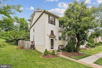 5790 Burke Towne Ct, Burke, VA 22015