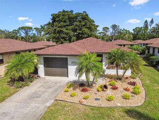 6316 Heritage Ln, Bradenton, FL 34209