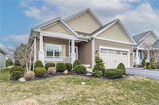 53 Old Tower Ln, Amherst, NY 14221