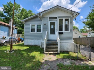 42 Wilson Rd, Clementon, NJ 08021