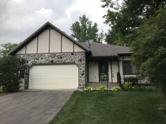 409 Vienna Ln, Fremont, MI 49412