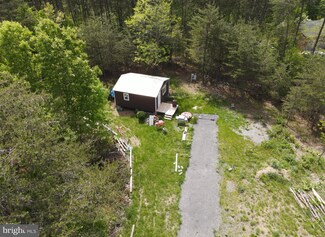 15 Clear Spring Trail, Berkeley Springs, WV 25411