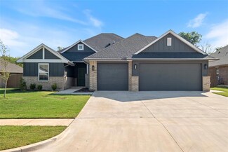 2420 Creek Side Cir, Moore, OK 73160