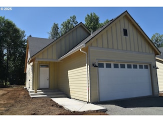 845 Oakleaf Way, Silverton, OR 97381