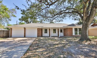 2020 Elmview Dr, Houston, TX 77080