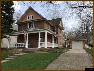 1009 N 5th St, Mankato, MN 56001