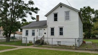 728 Chase Ave, Joliet, IL 60432