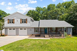 30 Lee St, Lyman, SC 29365