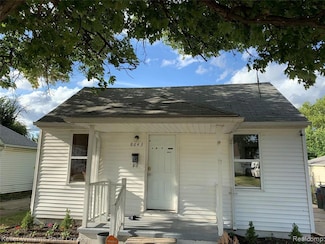 8643 Lozier Ave, Warren, MI 48089