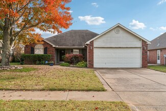 1210 W 118th St S, Jenks, OK 74037