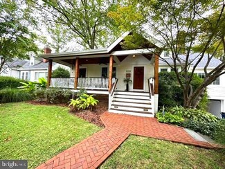 4513 S Chelsea Ln, Bethesda, MD 20814