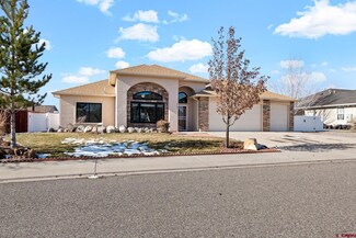 3301 Wheat Grass Dr, Montrose, CO 81401
