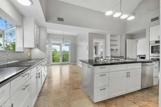 5801 Cannonade Ct, Austin, TX 78746