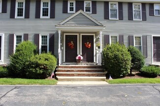 80 Swan St Unit 221, Lowell, MA 01852