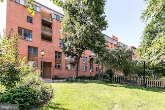 123 W Barre St Unit 402, Baltimore, MD 21201
