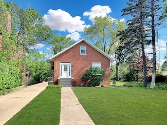 38 E Touhy Ave, Park Ridge, IL 60018