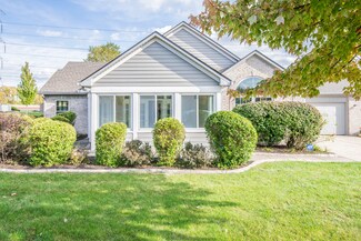 5765 Quail Crossing Dr, Indianapolis, IN 46237
