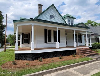 665 Third St, Ayden, NC 28513