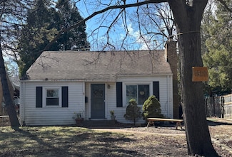 1500 Mccraren Rd, Highland Park, IL 60035