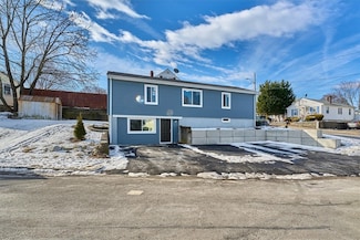 95 Wainwright St, Providence, RI 02908
