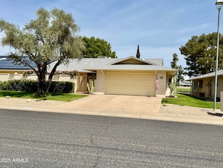 12702 W Ashwood Dr, Sun City West, AZ 85375