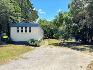 1139 Hidden Fawn, Canyon Lake, TX 78133