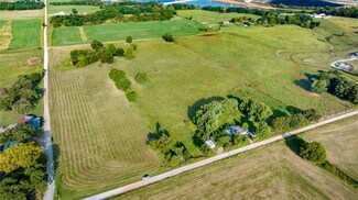 12719 Overdale Rd, Gentry, AR 72734