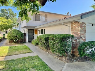 4742 Greenholme Dr Unit 3, Sacramento, CA 95842