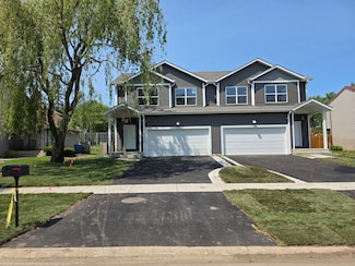 1390 Merrimac Ln N, Hanover Park, IL 60133