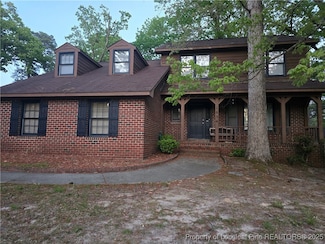 1654 Baysden Ct, Fayetteville, NC 28303