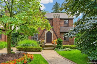 22643 Law St, Dearborn, MI 48124