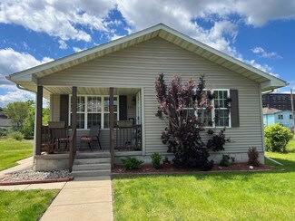 622 Harrison St, Gary, IN 46402