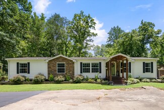 4492 Abednego Rd, Greenbrier, TN 37073