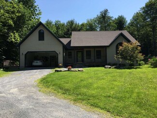 519 Economou Rd, Huntington, VT 05462