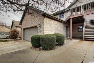 3944 Abbey Ridge Ct, Quincy, IL 62305