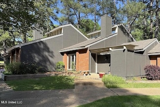 200 Woodgreen Dr Unit 2, Madison, MS 39110