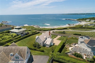 591 Ocean Ave, Newport, RI 02840