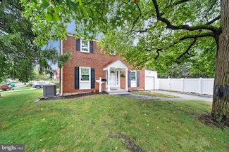 2103 Inglewood Rd, Wilmington, DE 19803
