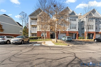 724 Bristol Village Dr Unit 303, Midlothian, VA 23114