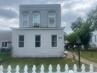 274 3rd Ave, Troy, NY 12182