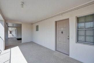 2801 N Palm Aire Dr Unit 405, Pompano Beach, FL 33069