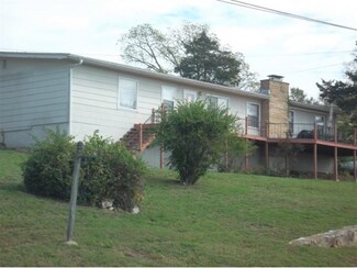 295 Rome Cir, Lampe, MO 65681